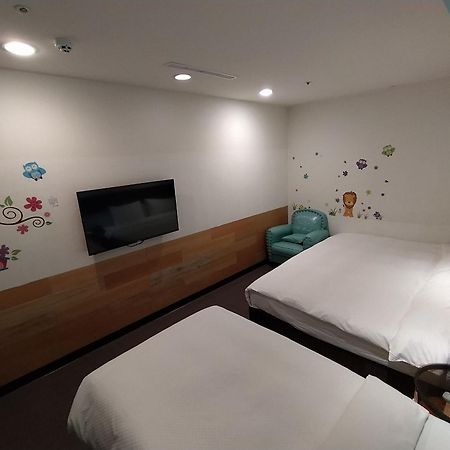Hotel J Taoyuan Pingcsen Kültér fotó