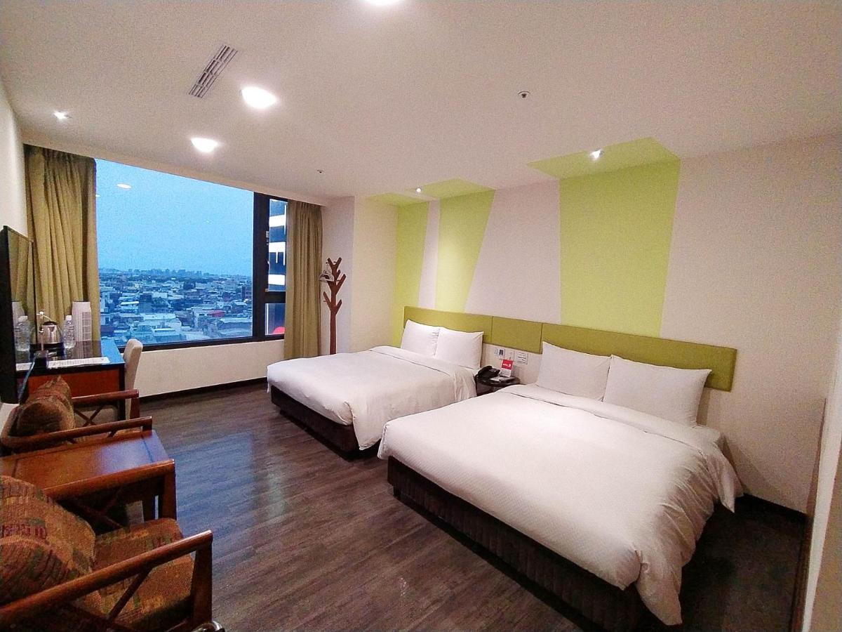 Hotel J Taoyuan Pingcsen Kültér fotó