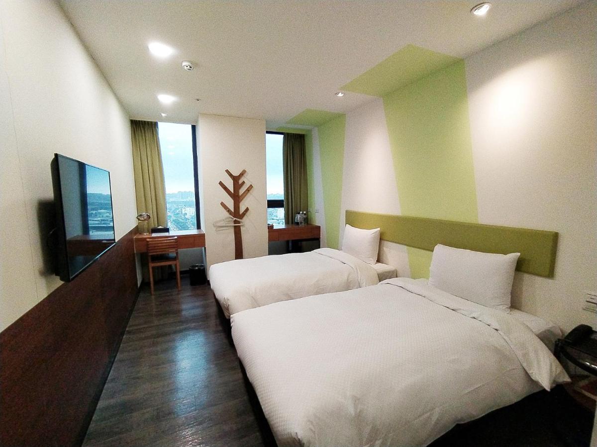 Hotel J Taoyuan Pingcsen Kültér fotó