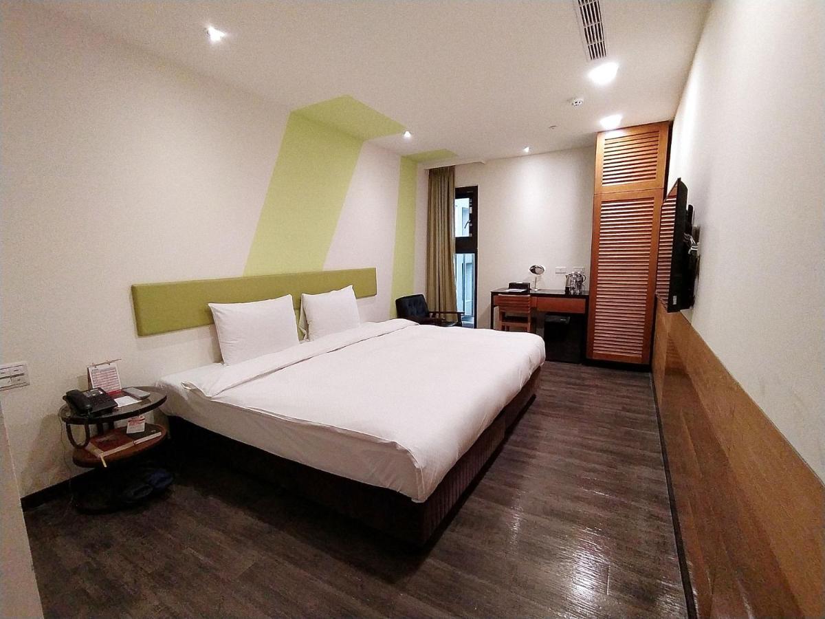 Hotel J Taoyuan Pingcsen Kültér fotó