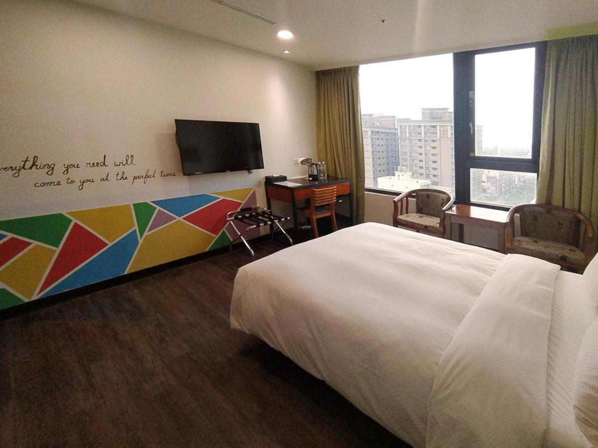 Hotel J Taoyuan Pingcsen Kültér fotó
