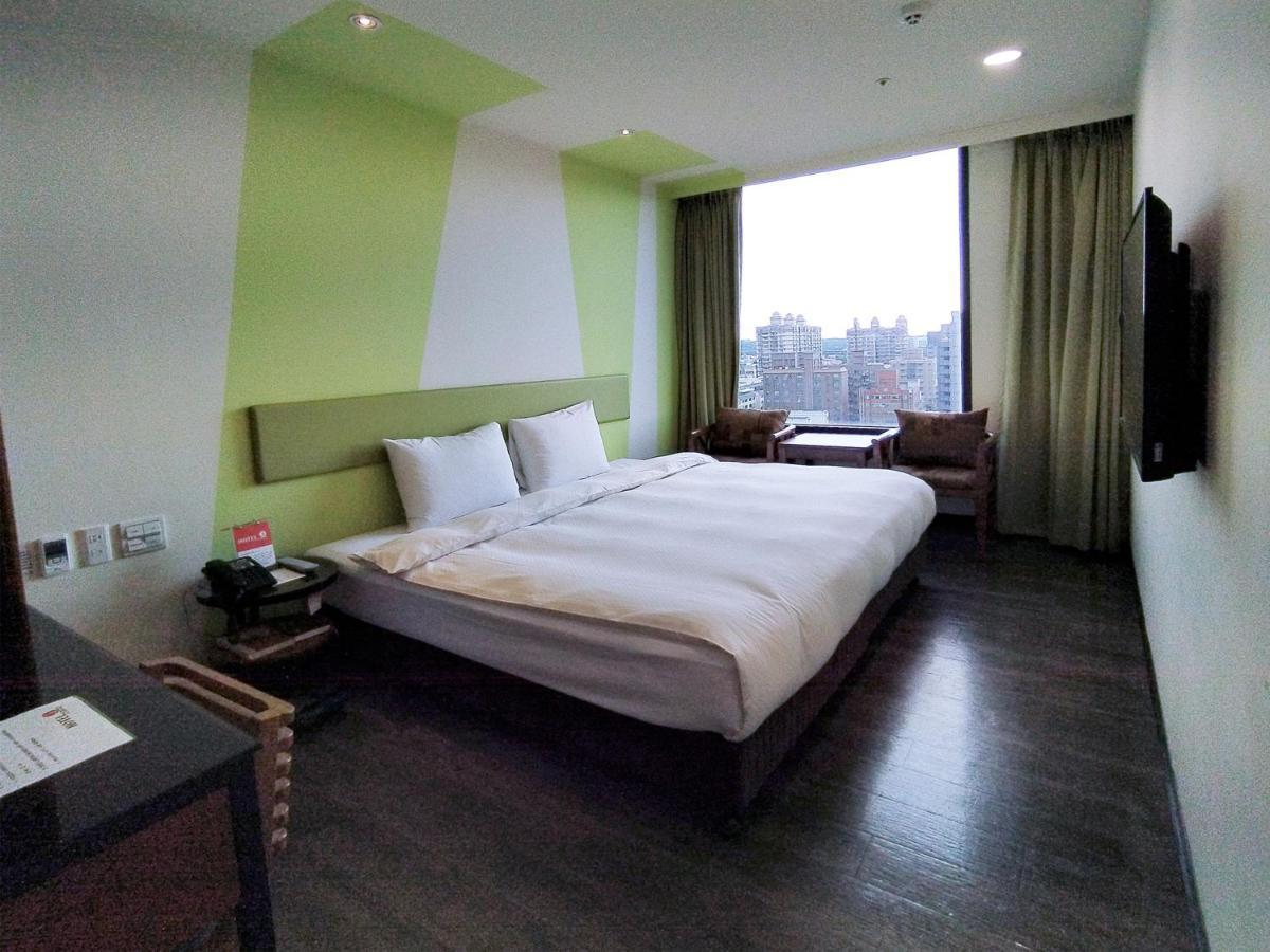 Hotel J Taoyuan Pingcsen Kültér fotó