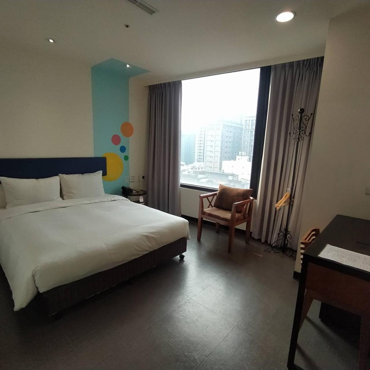 Hotel J Taoyuan Pingcsen Kültér fotó
