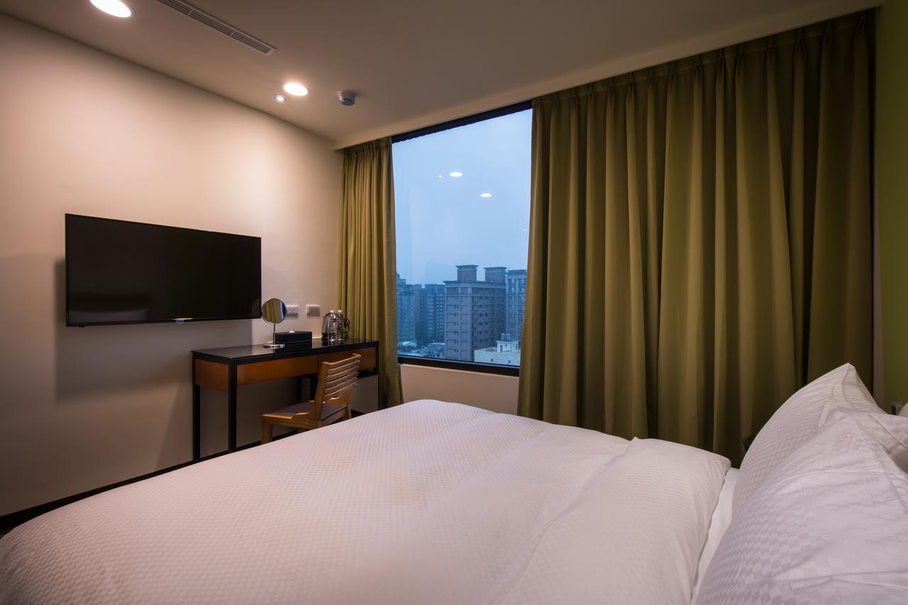 Hotel J Taoyuan Pingcsen Kültér fotó